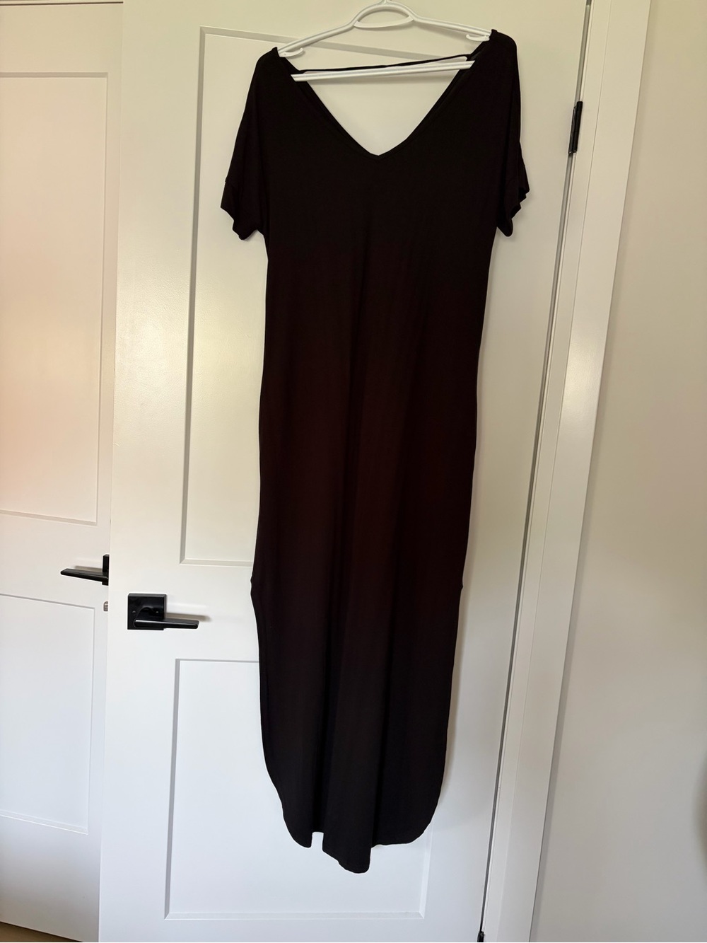 Grecerelle Sleek Black V-Neck Maxi Dress NWOT